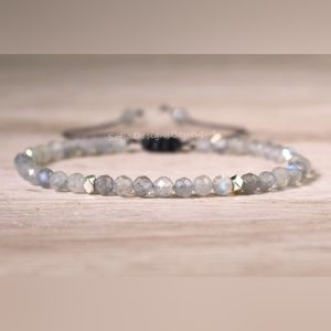 Adjustable moonstone bracelet - very dainty